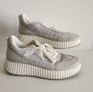 Universal Thread Persephone Women's 11 Silver Gray Sneakers